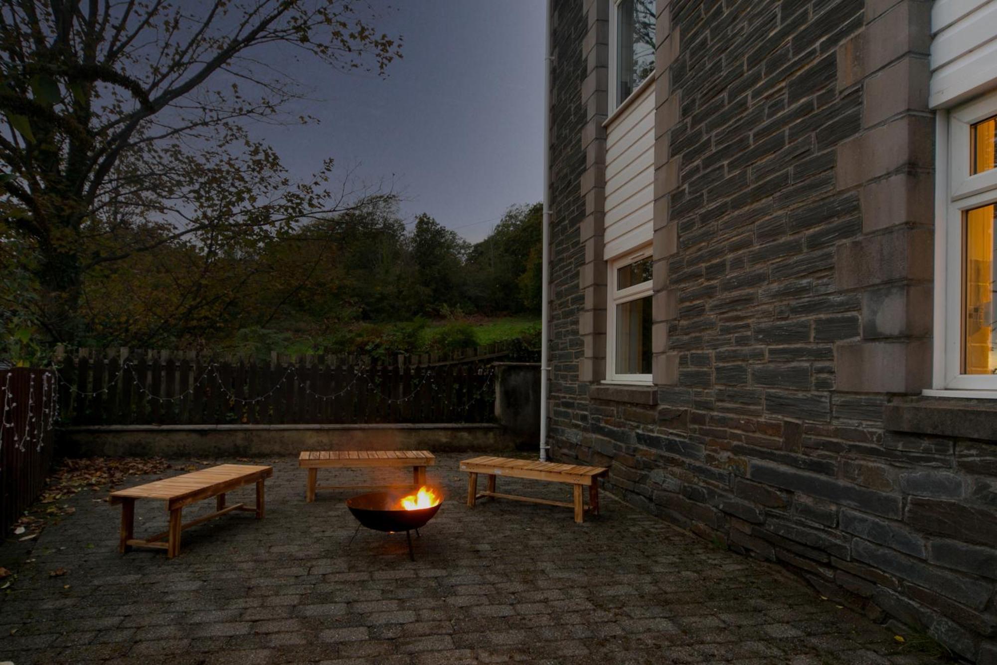 Luxury Home 10 Min To Snowdonia Football Table Tremadog Esterno foto
