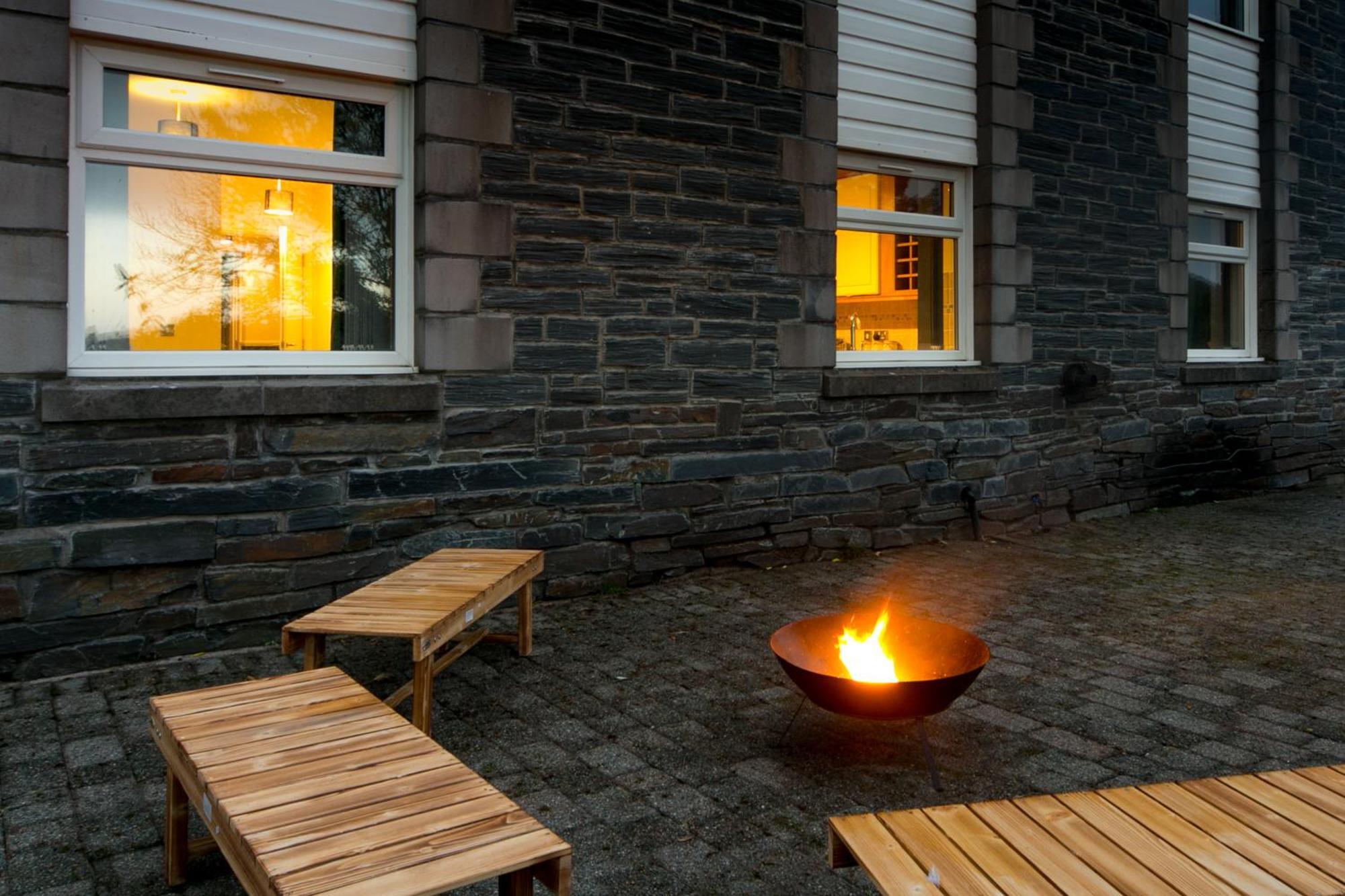 Luxury Home 10 Min To Snowdonia Football Table Tremadog Esterno foto
