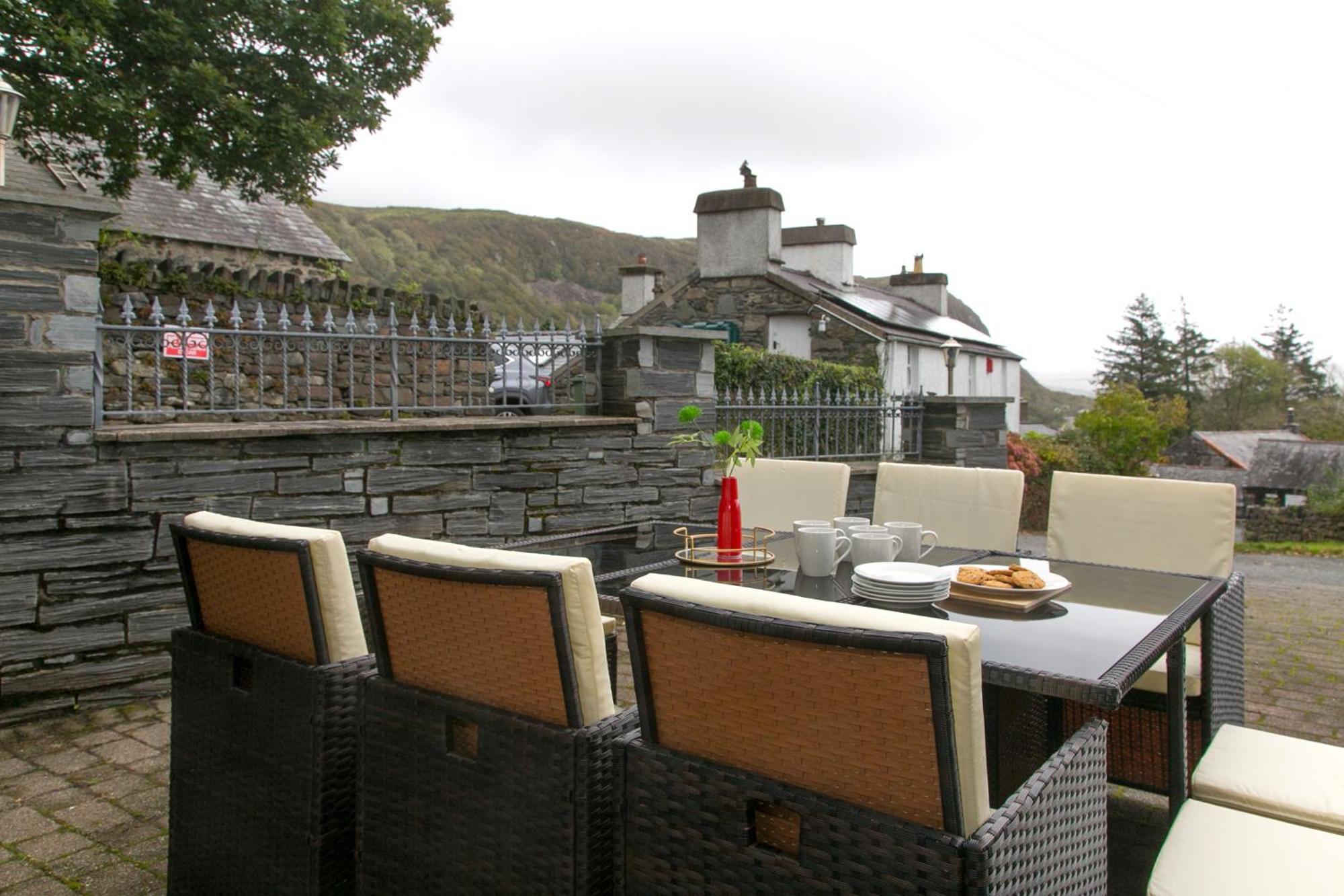 Luxury Home 10 Min To Snowdonia Football Table Tremadog Esterno foto