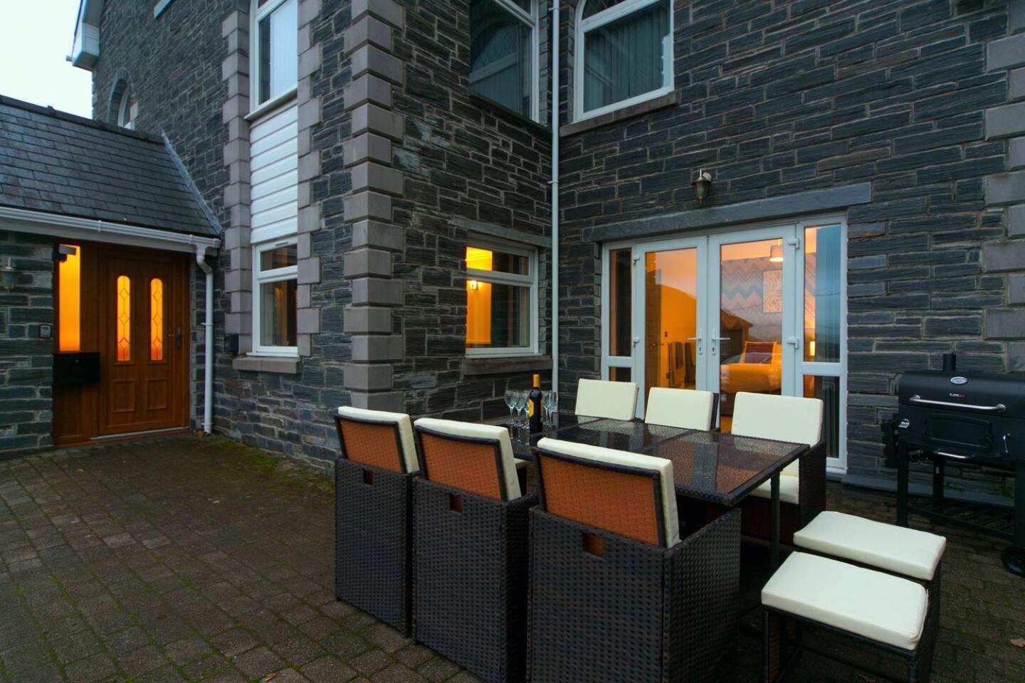 Luxury Home 10 Min To Snowdonia Football Table Tremadog Esterno foto